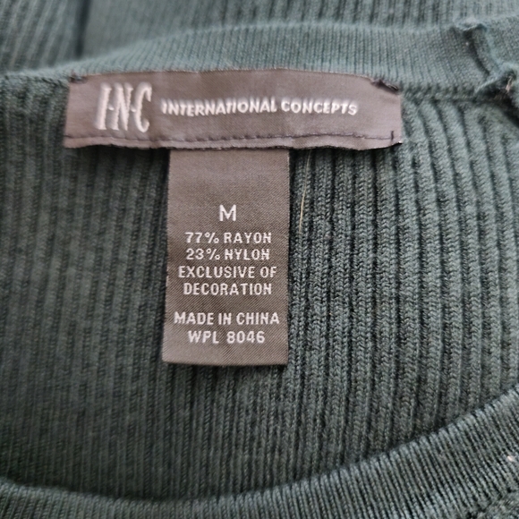 EUC form fitted slate green sweater top - Picture 3 of 4